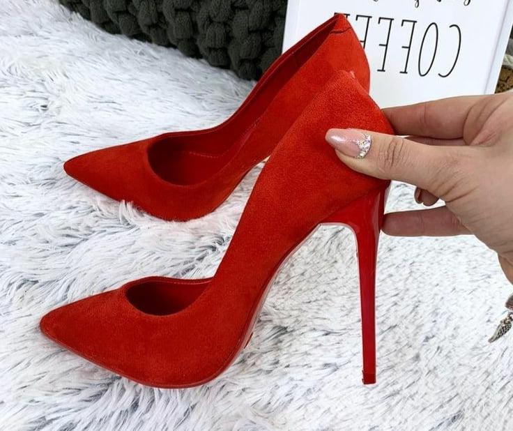 25P High heels 10