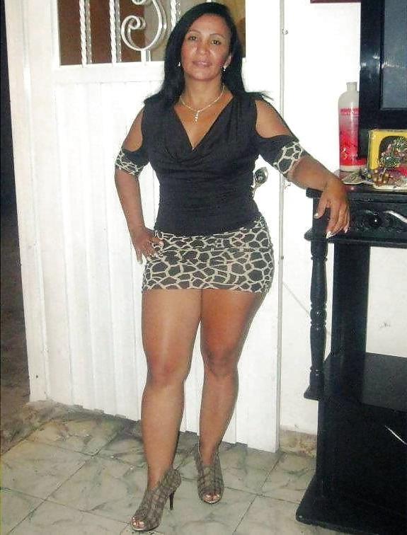 25P Sexy Horny Babes Hot Asses in High Heels &amp; Panties