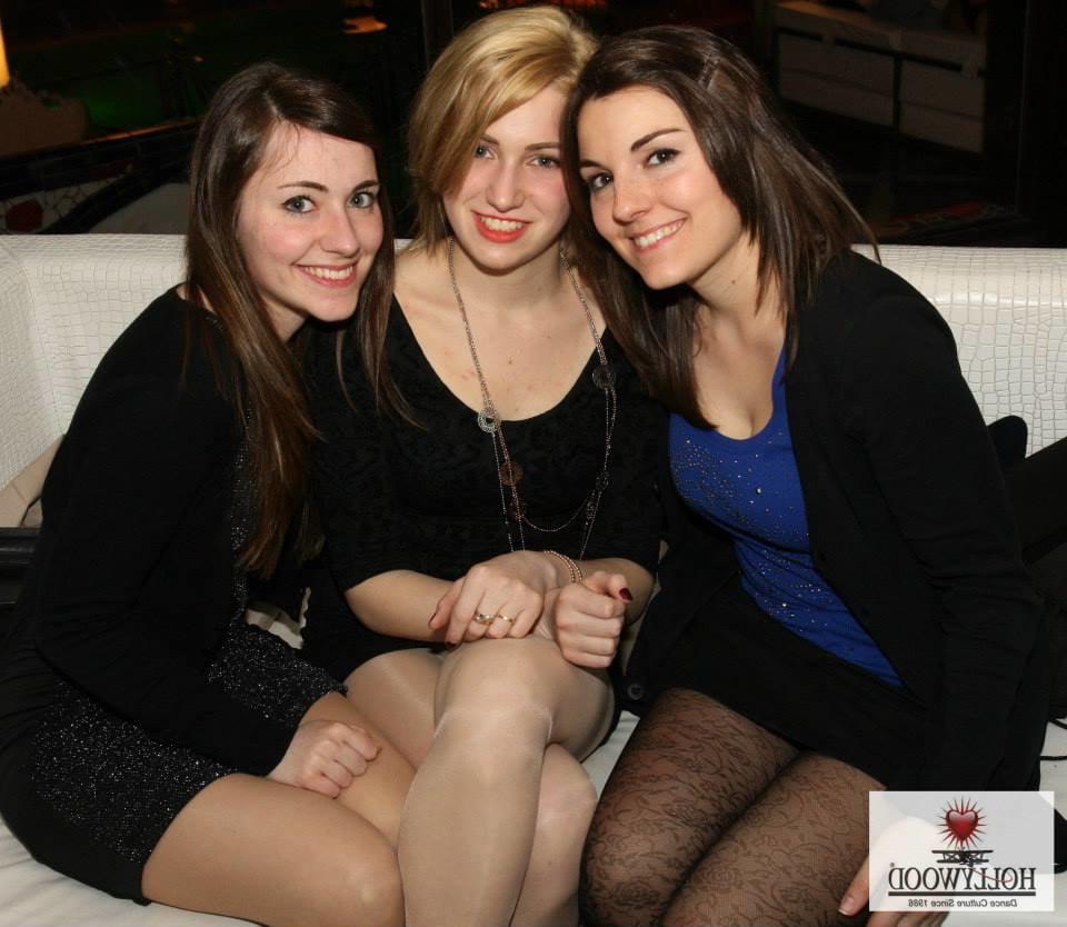 25P PANTYHOSE QUEENS 2