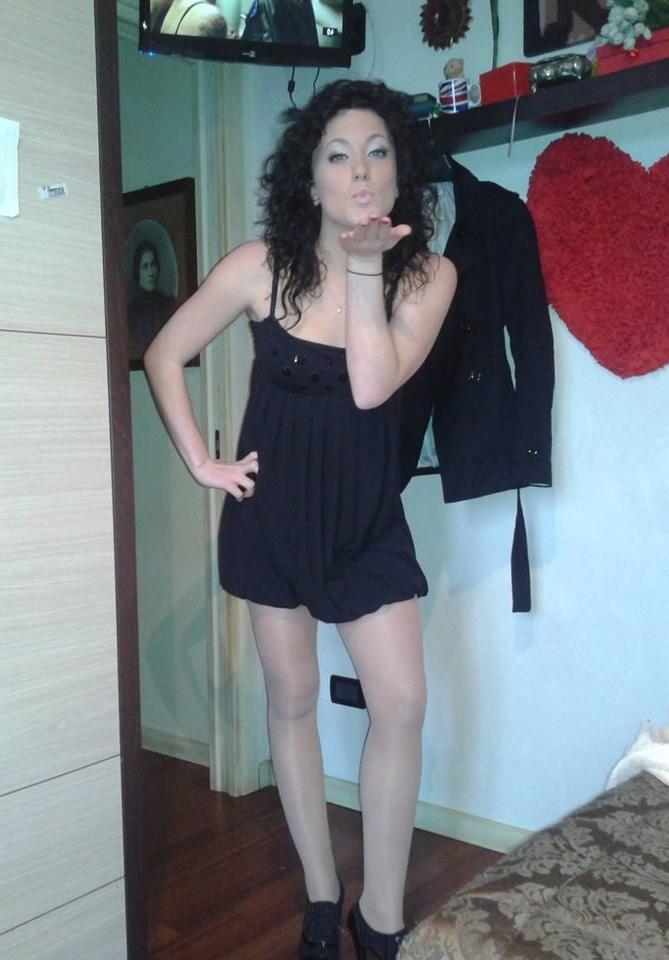 25P PANTYHOSE QUEENS 2