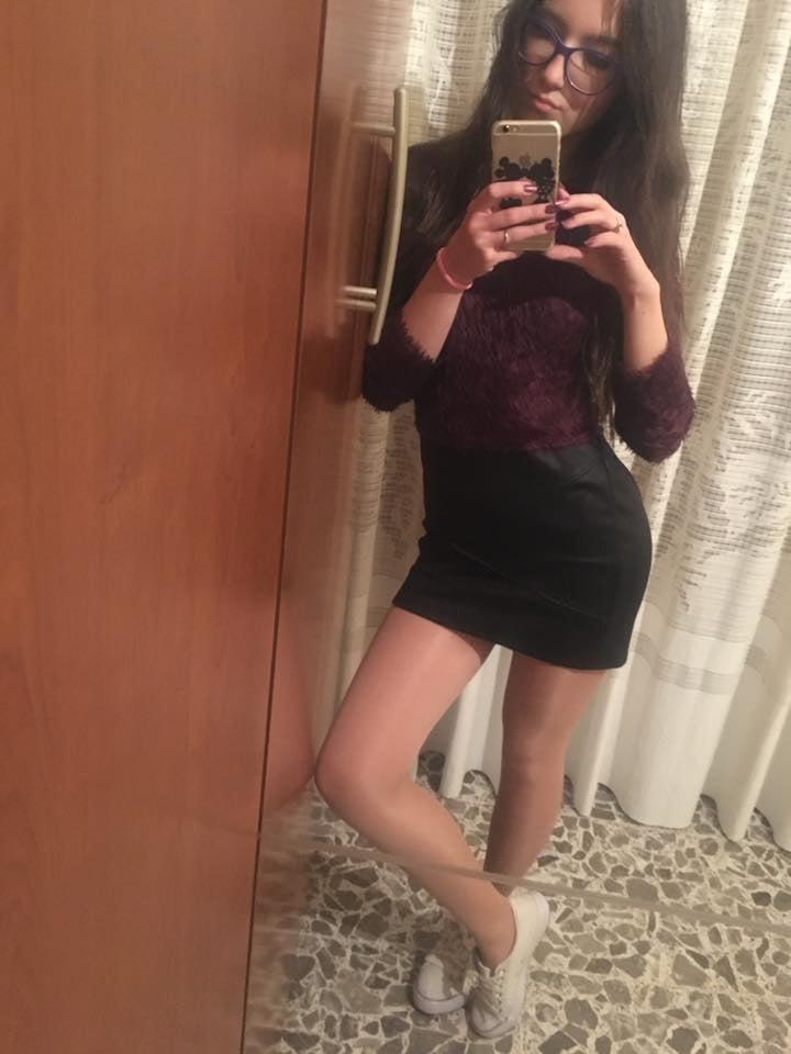 25P PANTYHOSE QUEENS 2