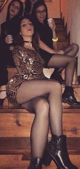 25P PANTYHOSE QUEENS 2