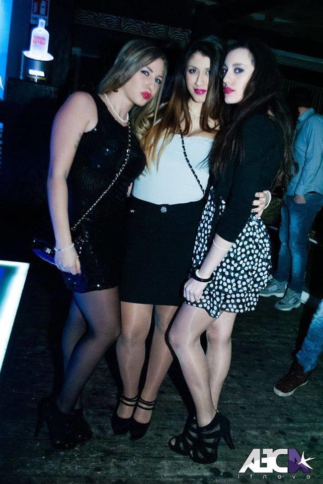 25P PANTYHOSE QUEENS 2