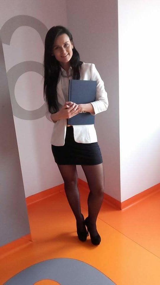 25P sexy females in tights pantyhose nylons 83