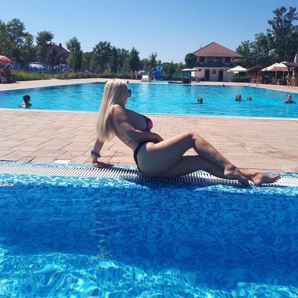 8P Dragana Serbian Milf Summer 2020