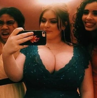 15P Busty BBW 18