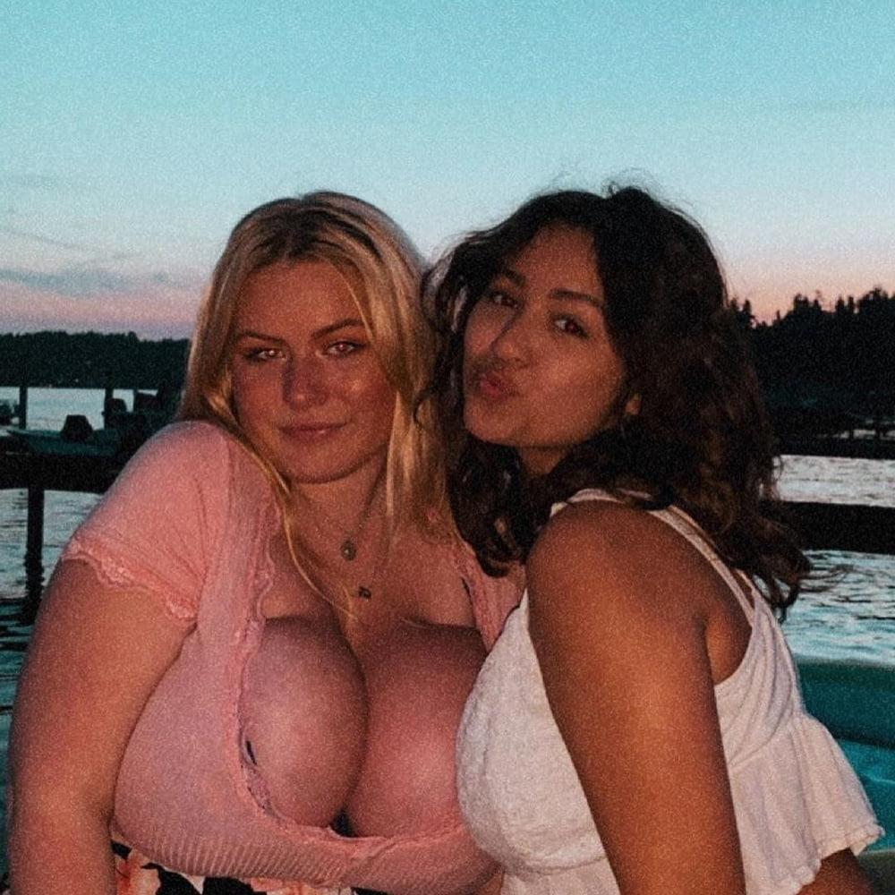 15P Busty BBW 18