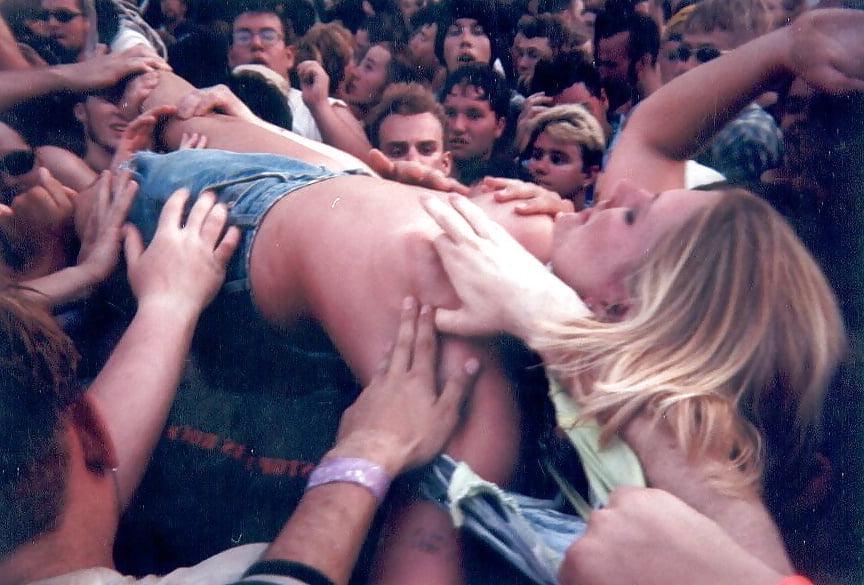 25P HELPLESS STRIPPERS IN HORNY CROWD