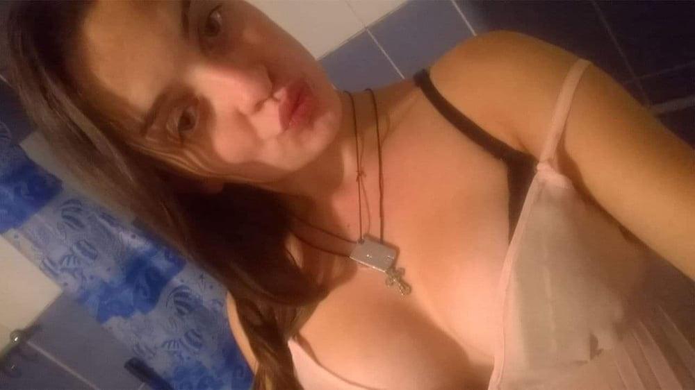 25P Serbian MILFs and Matures vol.133