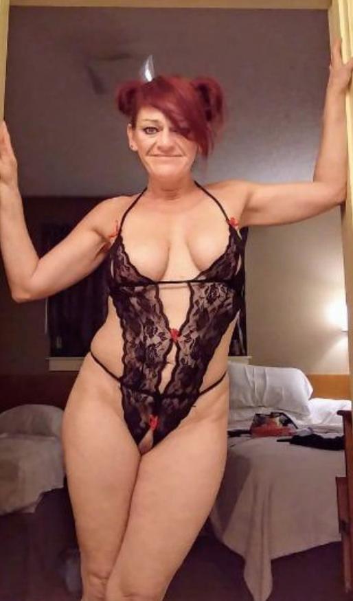 7P Tampa Motel Whore Dick Muncher
