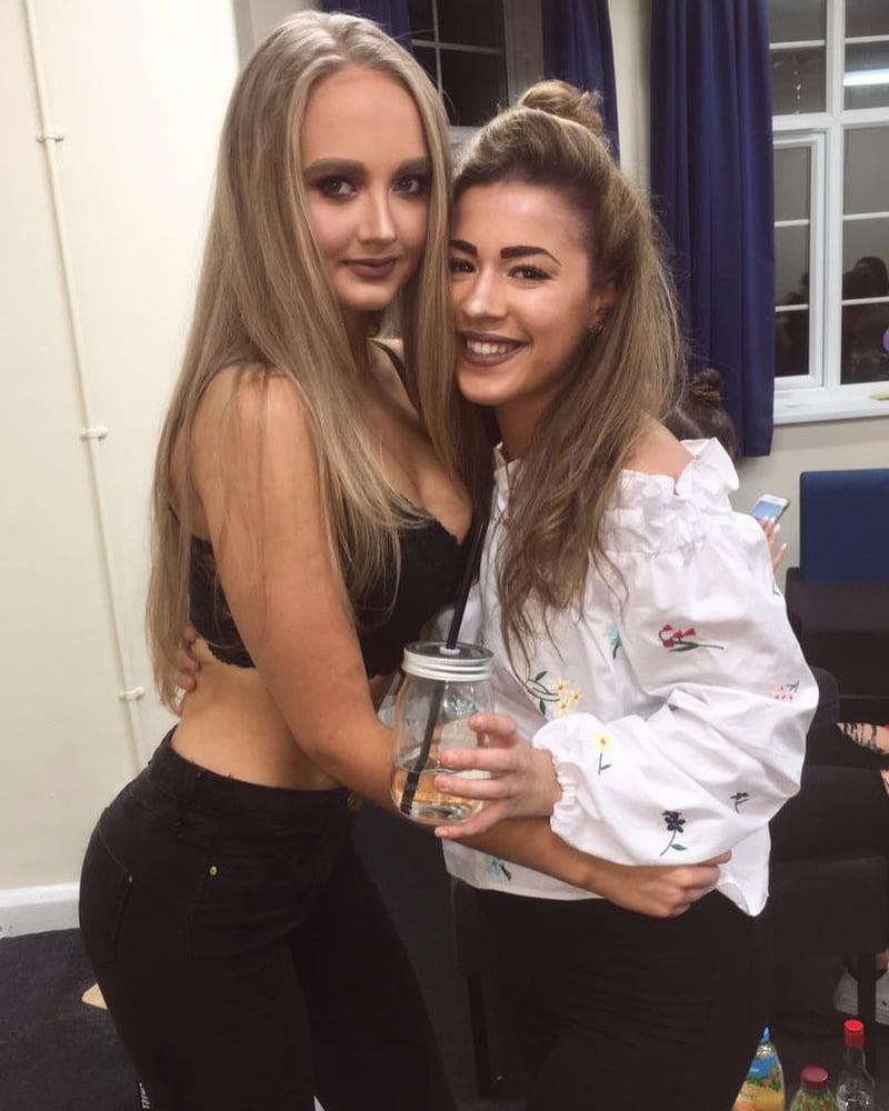 25P Thick curvy busty chav slag Georgina
