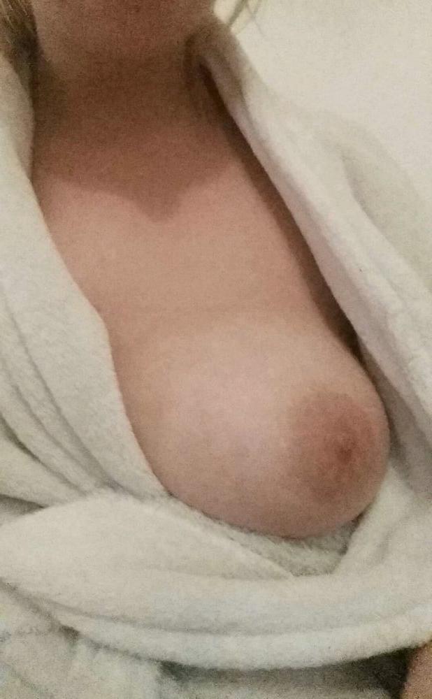 9P 26 year old busty Dutch Girlfriend