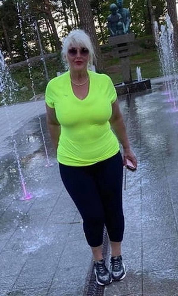 25P Mature Serbian Slut