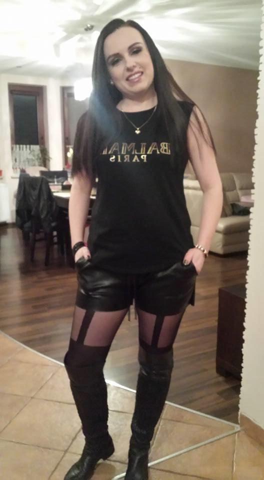 25P sexy females in tights pantyhose nylons 80