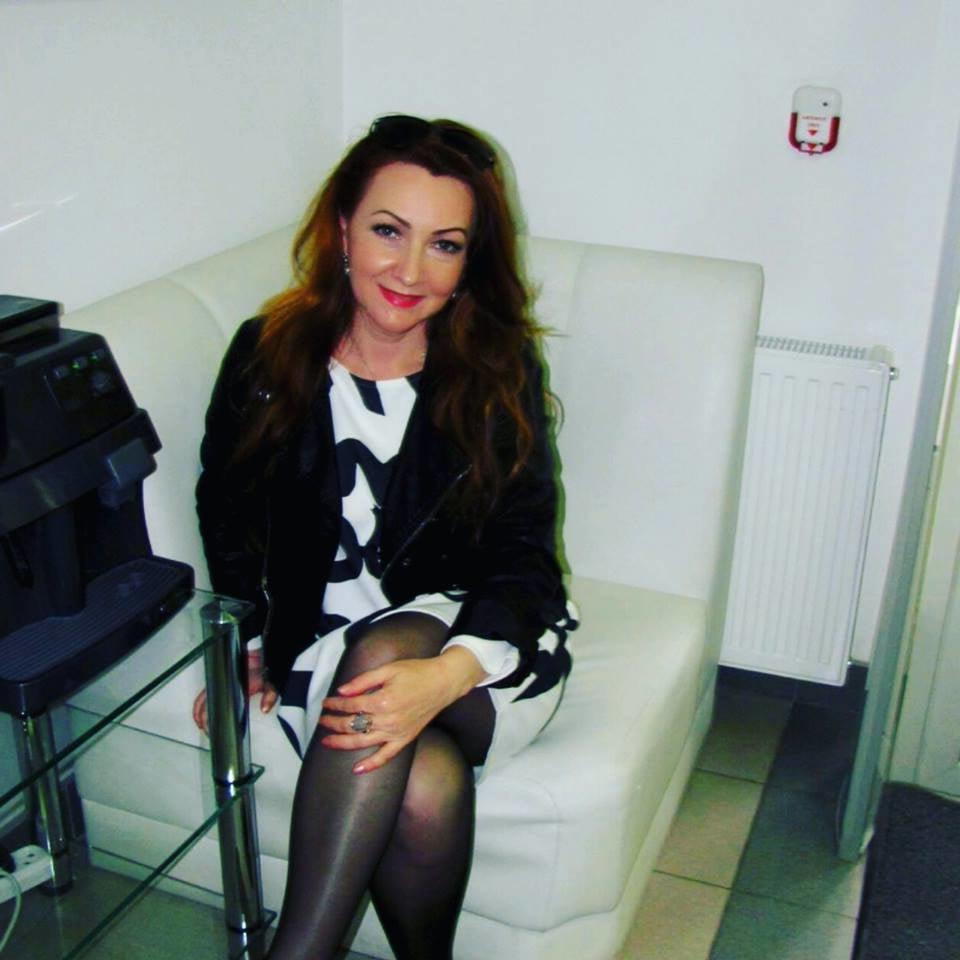 25P sexy females in tights pantyhose nylons 80