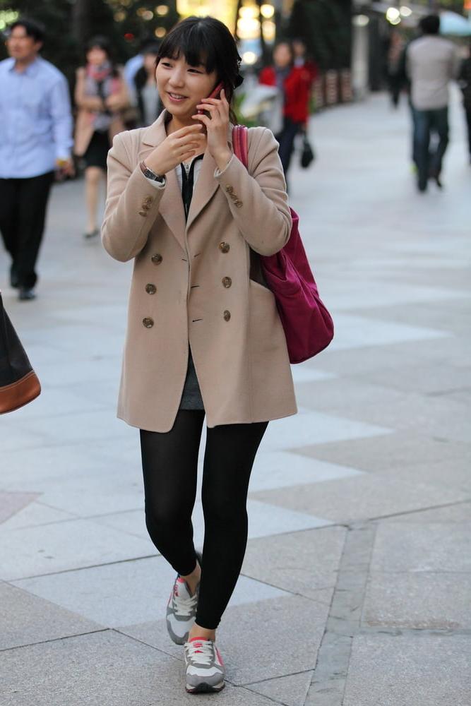 25P Street Pantyhose - Real Life Asian Cunts