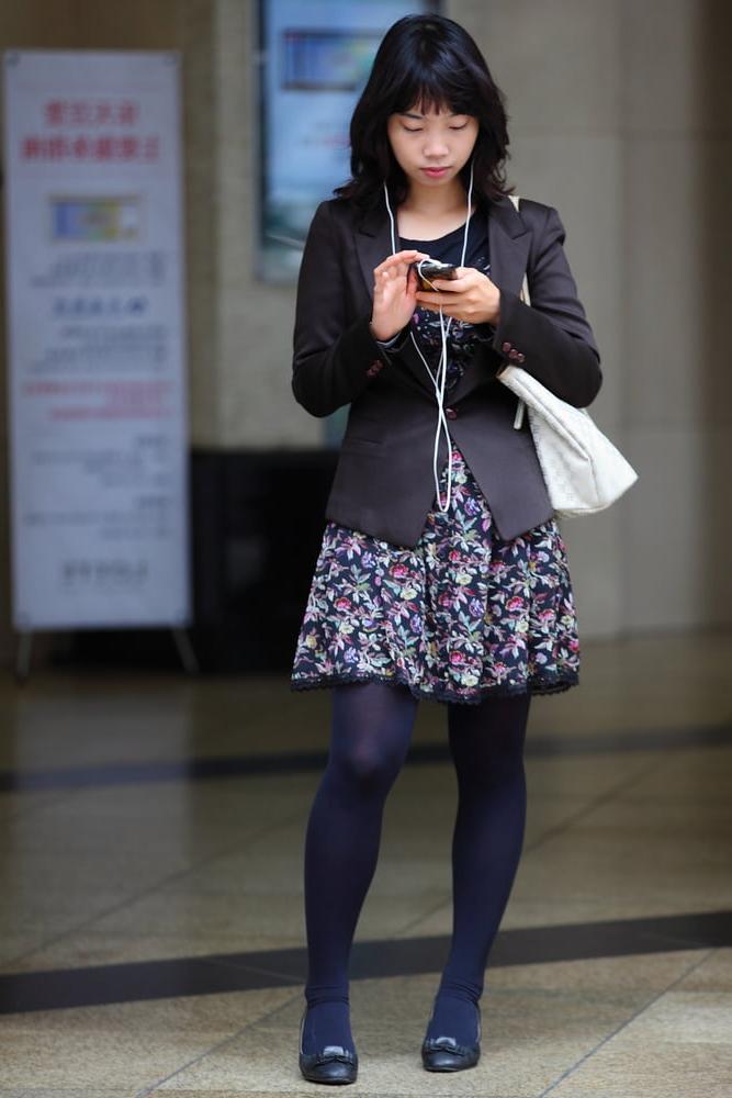 25P Street Pantyhose - Real Life Asian Cunts