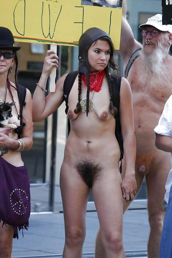 25P Beachbunnies + mermaids with saggy tits+more outdoor 90