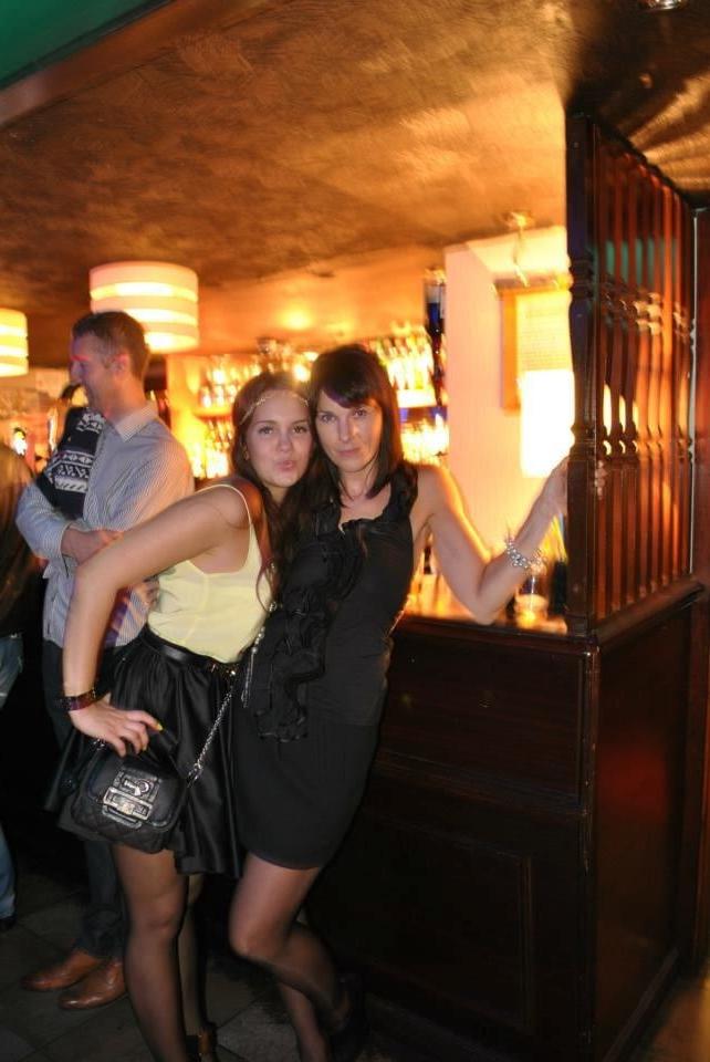 25P sexy females in tights pantyhose nylons 79