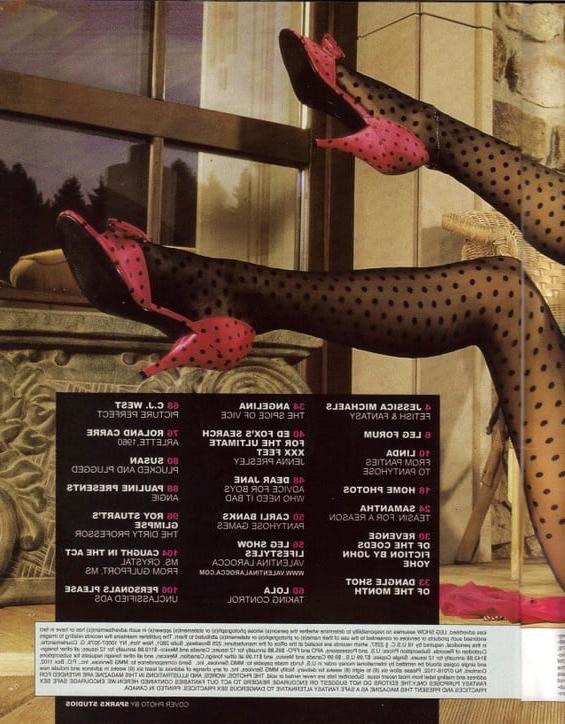 11P Leg Show Magazine - Brunette in Black Pantyhose