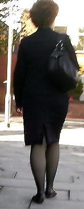 25P Moms in pantyhose