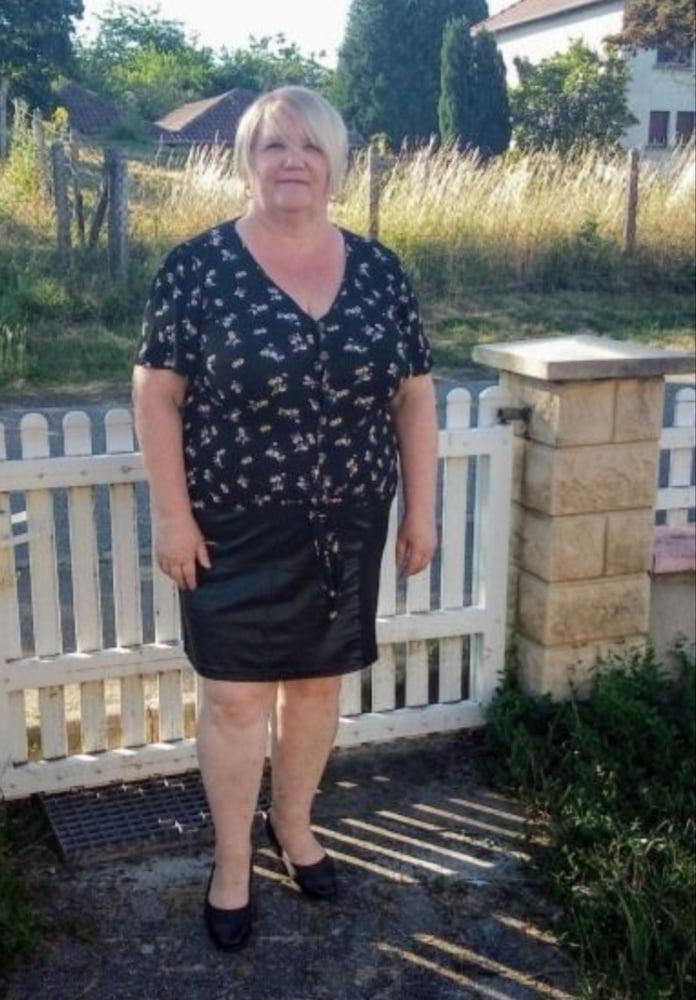 25P Granny French mes amante