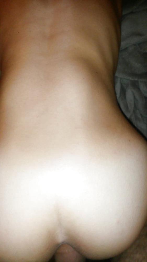 25P busty brunette daniela 2 top huge