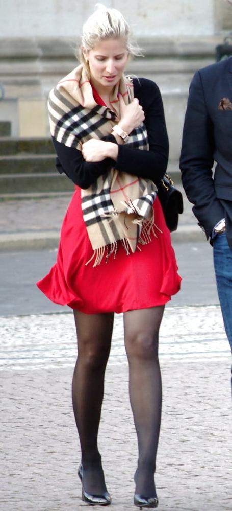 25P Pantyhose bitches
