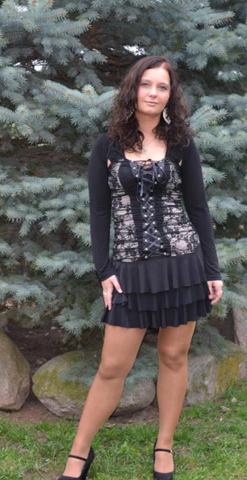 25P sexy females in tights pantyhose nylons 76