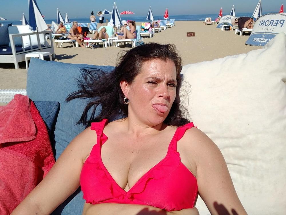 25P Horny busty 40yr old milf Jessica