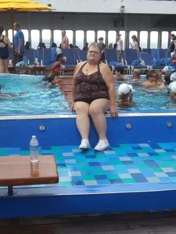25P Mature Women in One Piece Swimsuits (set 3)