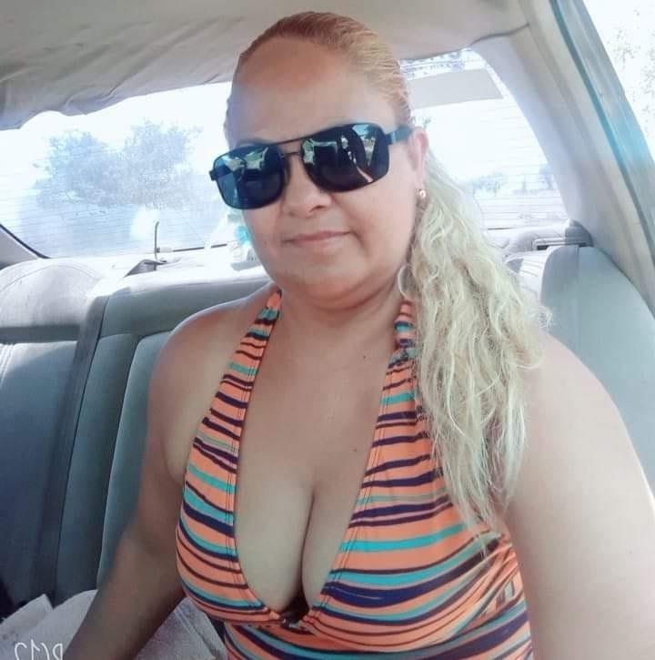 25P Mature Women in One Piece Swimsuits (set 3)