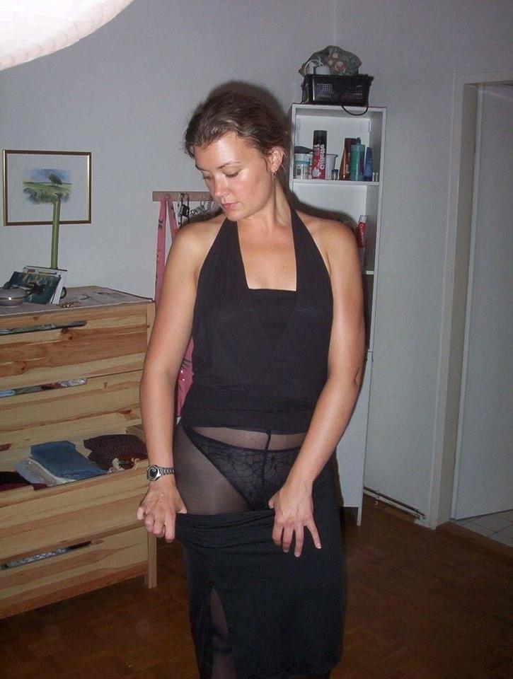 25P PANTYHOSE QUEENS