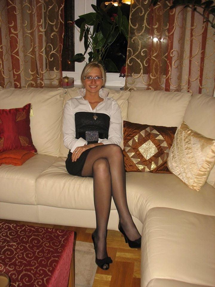 25P PANTYHOSE QUEENS