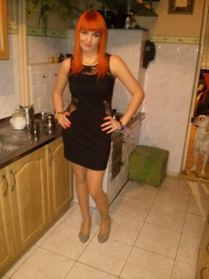 25P sexy females in tights pantyhose nylons 77
