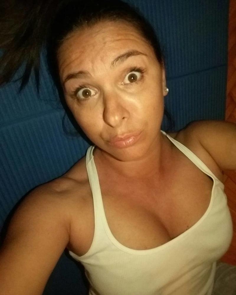 25P Big Titted Serbian Milf-Daniela