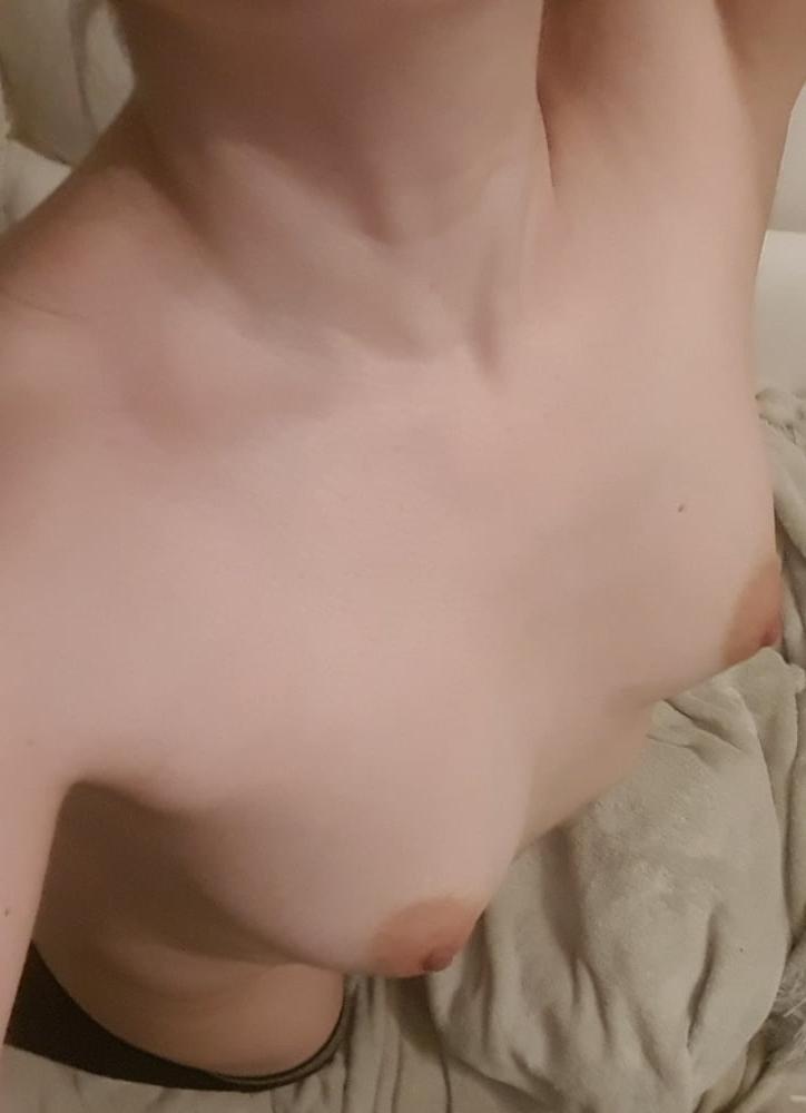 15P -KinkyBitch-