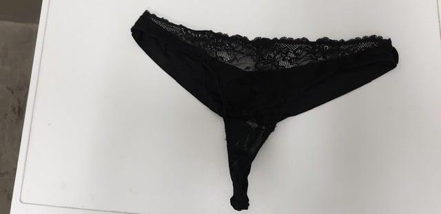 25P My sis dirty and used slips panties strings - Schwester slip