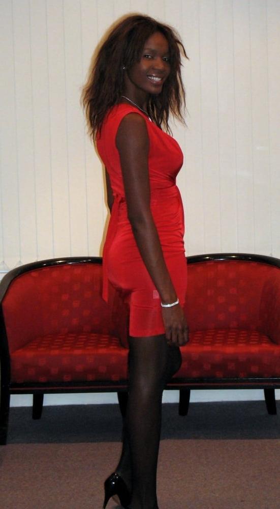 25P Minimum Wage Cunts in Pantyhose
