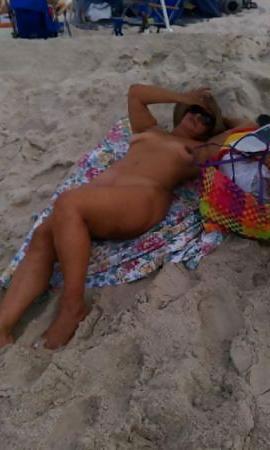7P Bitches in Bathingsuits