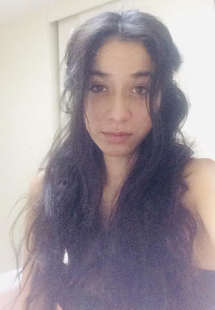 14P _Sensual_Hairdo_