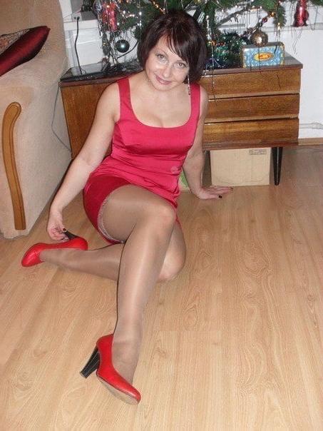 25P Mommy why do you dress like this? So you will fuck me son.