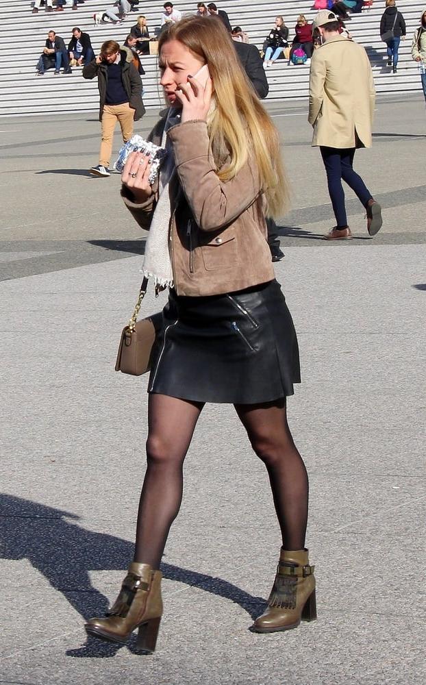 25P Street Pantyhose - French Sluts in PH and Leather Skirts