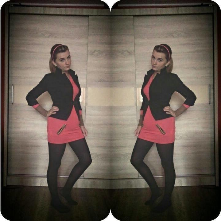 25P sexy females in tights pantyhose nylons 73