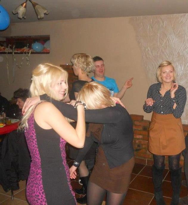 25P sexy females in tights pantyhose nylons 73