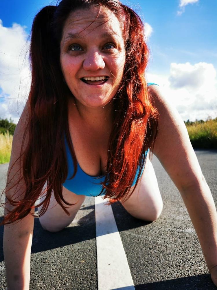 5P enjoying the good weather in a swimsuit