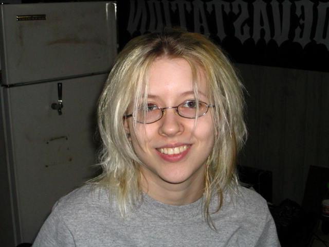 25P Little slut ready for sex