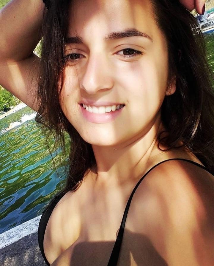16P Beautiful Serbian Tits