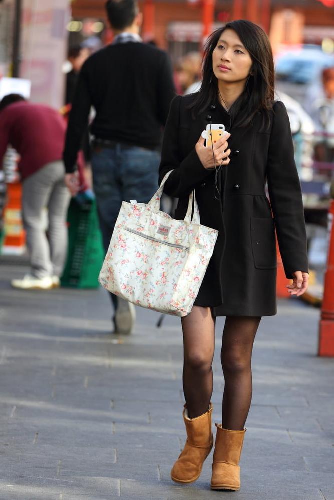25P Street Pantyhose - Real Life Asian Cunts-Next-Door