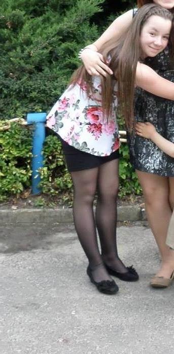 25P sexy females in tights pantyhose nylons 71